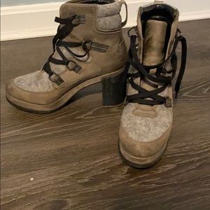 Sorel Blake waterproof booties